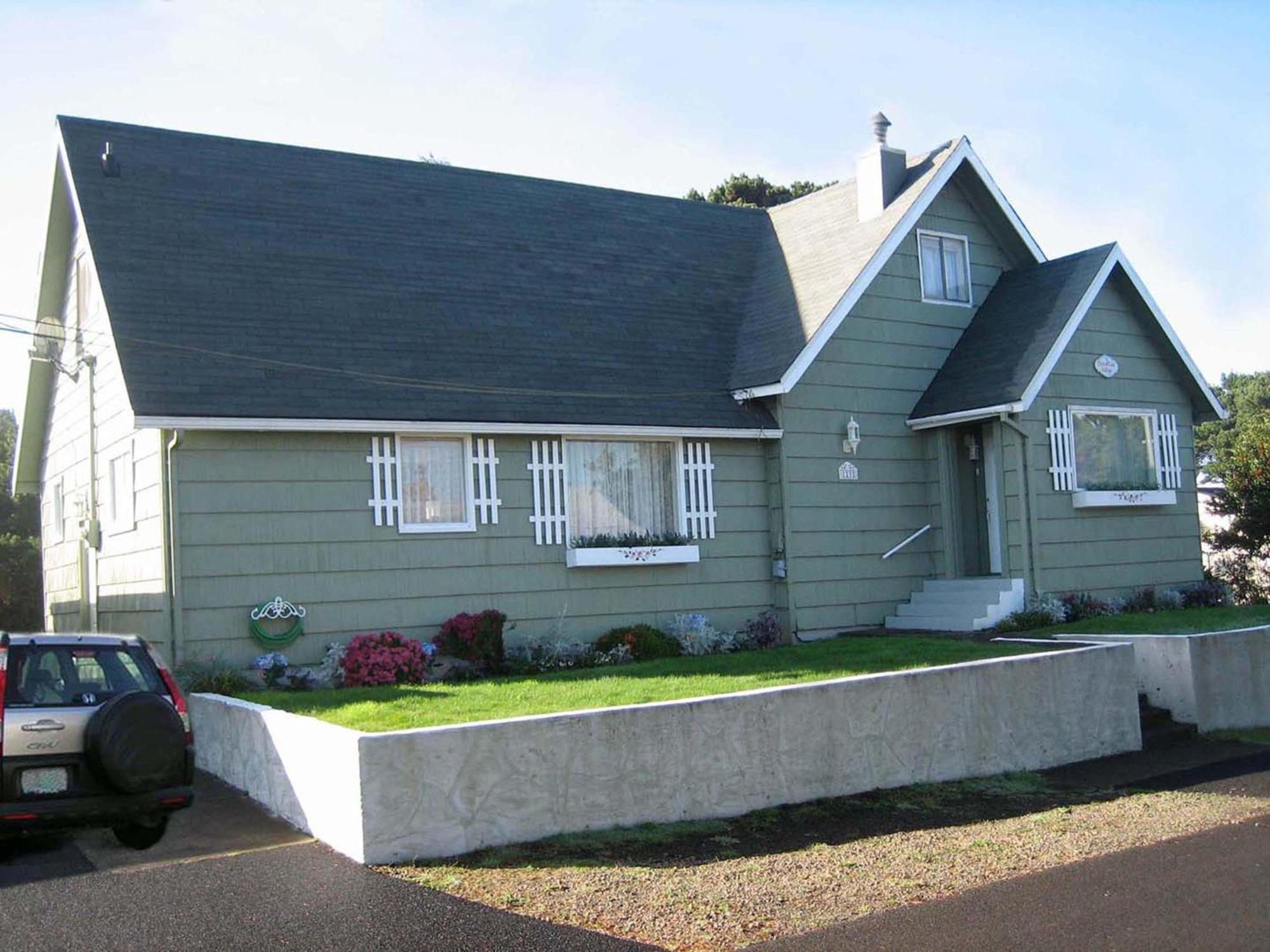Ocean Rose Villa Lincoln City Exterior photo