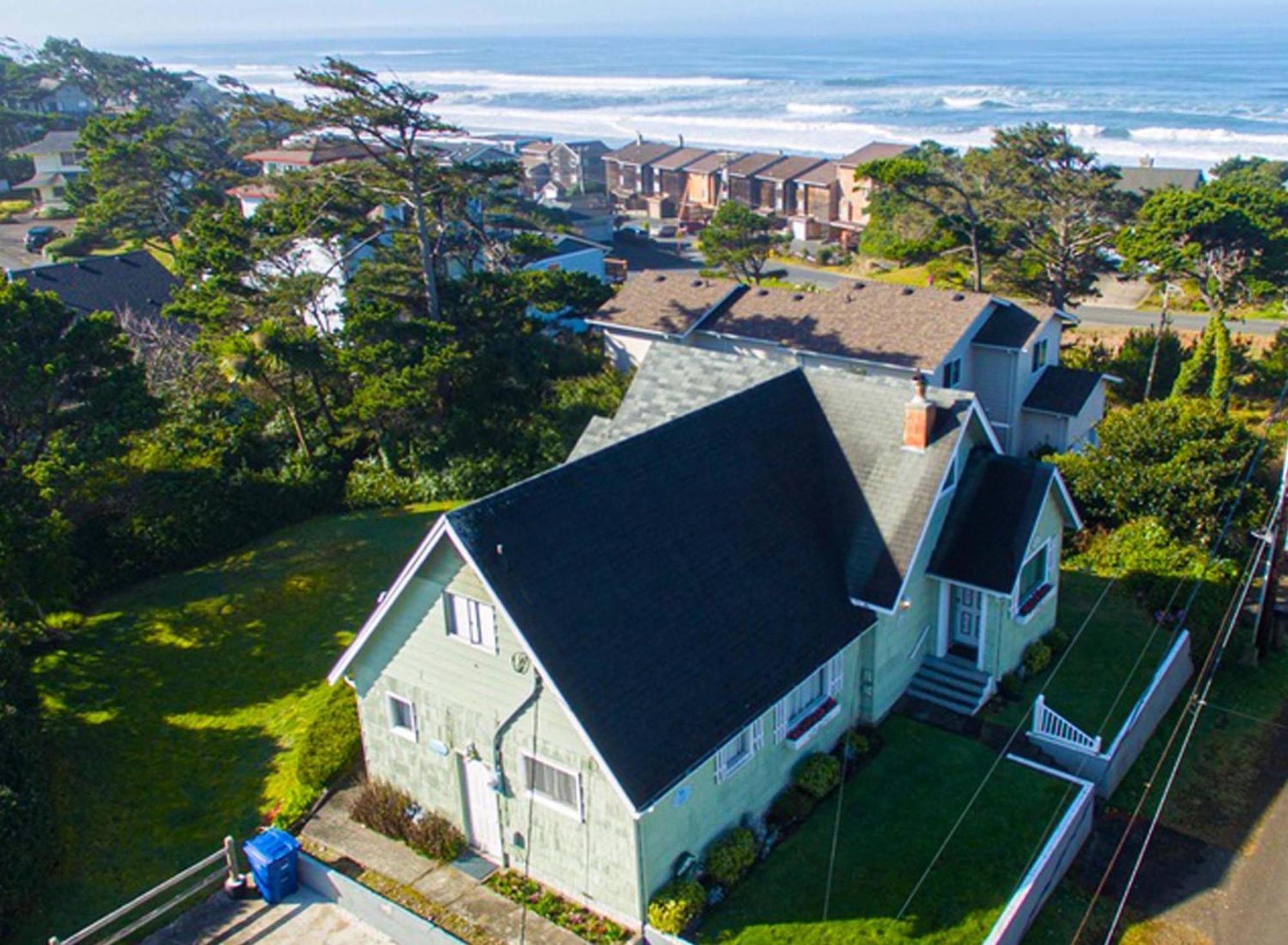 Ocean Rose Villa Lincoln City Exterior photo